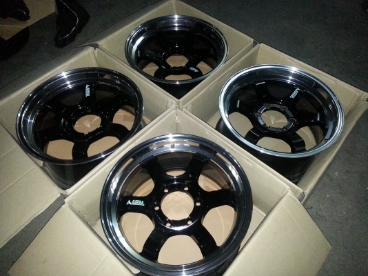 แมกซ์ใหม่te37v 17&times;8.5"