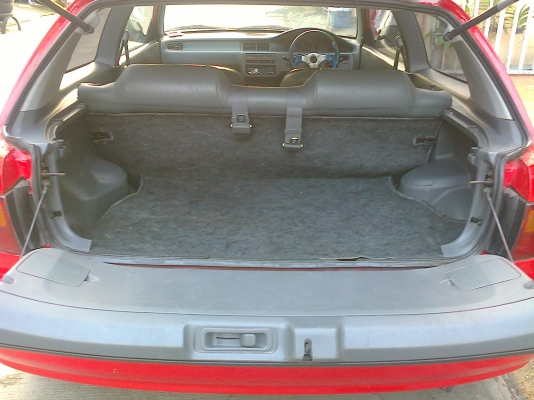 ขาย105,000บาทพร้อมโอนให้รถHONDA 3DOOR สีแดง ปี94