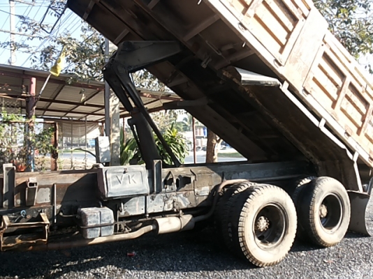 สิบล้อ isuzu เครื่อง 6BG เกีย isuzu 195 สิบล้อ isuzu เครื่อง 6BG เกีย isuzu 195