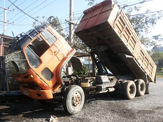 สิบล้อ isuzu เครื่อง 6BG เกีย isuzu 195