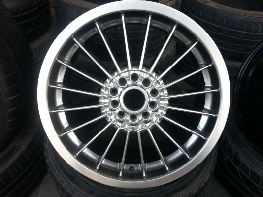 amena18&times;8" 5รู114.3และ120 เยอรมัน