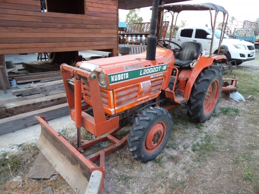 ขาย155000บาทรถไถคูโบต้า2เพลาL200DT-M สภาพดีพร้อมใช้งานคับ ขาย155000บาทรถไถคูโบต้า2เพลาL200DT-M สภาพดีพร้อมใช้งานคับ