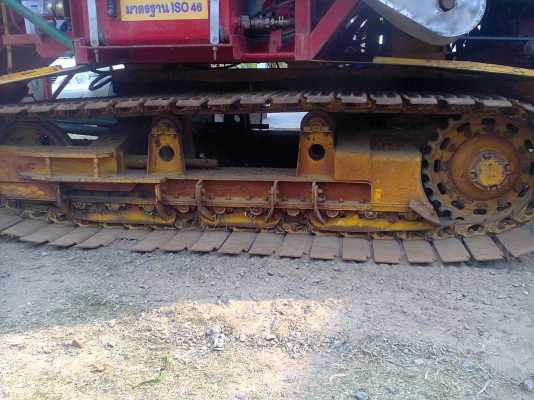 ขายรถเกี่ยว ไวไฟจอมพลัง รถเกี่ยวประมาน2500ไร่ มีเล่มจัดไฟแนนได้ครับ ซื้อมา 2050000