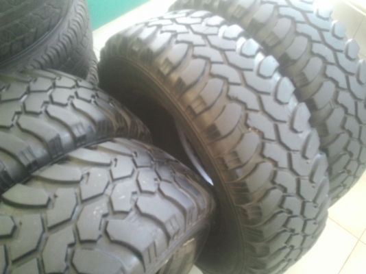 SAVERO M/T 265-75-16 ครบชุด4เส้นตามสภาพ SAVERO M/T 265-75-16 ครบชุด4เส้นตามสภาพ