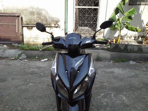 Click i ปี 53 สีดำ ขาว รถสวย ชุดสีสด ราคากันเอง ทดลองขับได้ทุกวัน ไม่ซื้อไม่ว่ากันจ้า