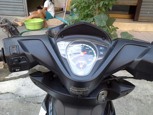 Czi ปี 53 สีดำ รถสวย ชุดสีสด เครื่องเดิมแน่นๆ ราคาเบาๆ