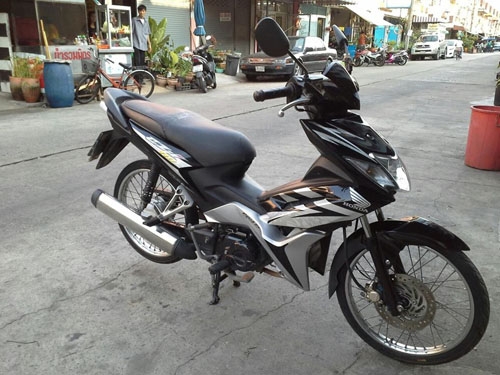 Czi ปี 53 สีดำ รถสวย ชุดสีสด เครื่องเดิมแน่นๆ ราคาเบาๆ