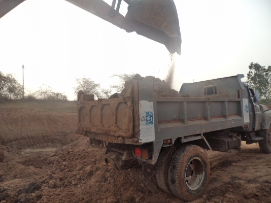 รถดั๊ม6ล้อหัวยาว