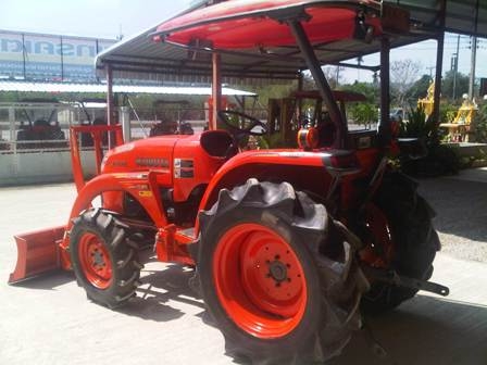 ขายรถไถ Kubota L 3608 (4WD) พร้อมดันหน้าคานบนตราช้าง ขายรถไถ Kubota L 3608 (4WD) พร้อมดันหน้าคานบนตราช้าง
