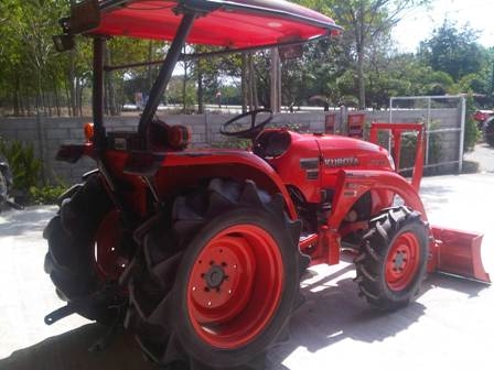 ขายรถไถ Kubota L 3608 (4WD) พร้อมดันหน้าคานบนตราช้าง ขายรถไถ Kubota L 3608 (4WD) พร้อมดันหน้าคานบนตราช้าง