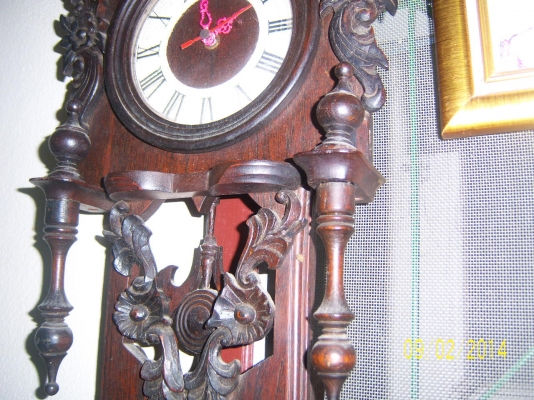 นาฬิกาไม้สักายสวย