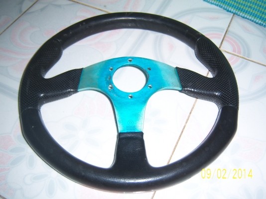 พวงมาลัย13 นิ้ว