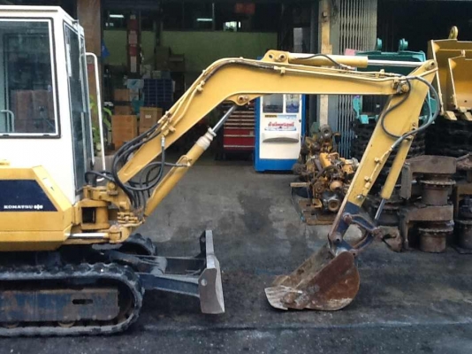 SALE__แบคโฮ Komatsu PC30-6  s/n 14250 ปี 1989 เก่านอกญี่ปุ่น สภาพสวย พร้อมใช้งาน