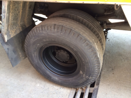 ขายISUZU FRR 210แรง รถ2ปีสวยกริป พร้อมโอน สวยๆตามรูปราคาไม่แรง