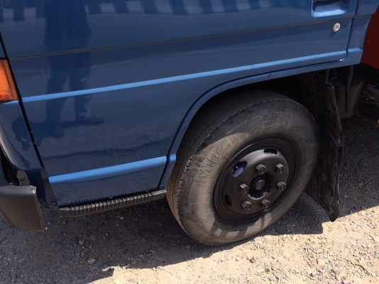 ขายISUZU NPR ยาว5เมตร รถสวย พร้อมใช้