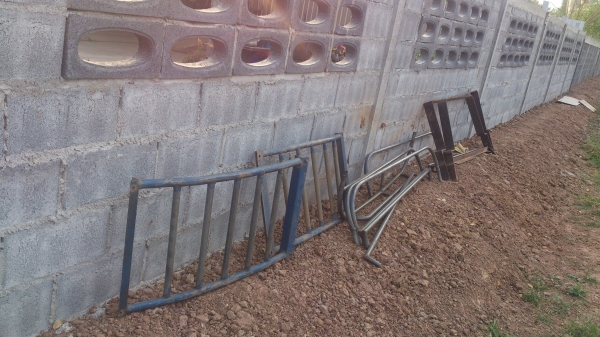 ขายคอกรถนิสสัน นาวาร่า