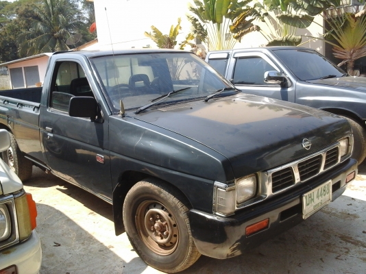 ขายถููกครับรถใช้งานเครื่องดีสสีสวยช่วงล่างดี big-m