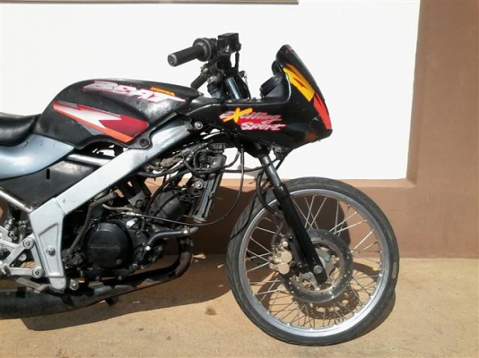 ขายบีท 110 ทะเบียนพร้อมโอนรถปี 38 ภาษีขาดปี 45 เครื่องเดิมยังไม่เคยแกะ 5900 บาท