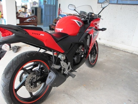 ขายHonda CBR150R สภาพกริ๊ปๆ เอกสารครบพร้อมโอน ขายHonda CBR150R สภาพกริ๊ปๆ เอกสารครบพร้อมโอน