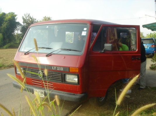 ขายตู้ Volkswagen LT28