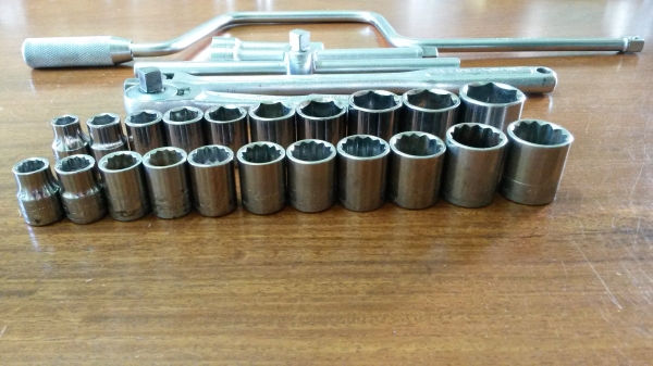 ขายชุดบล็อคVintage Craftsman V Series Tools 27 ชิ้น ขายชุดบล็อคVintage Craftsman V Series Tools 27 ชิ้น