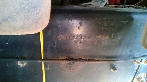 (คุณเบียร์..ลพบุรีเอาไปแล้วครับ)..6ล้อดั้ม185แรง FF173KA รถสวยสภาพดี ห้างแท้ ดั้มสามิตร ยาง900-20 เล่มพร้อม