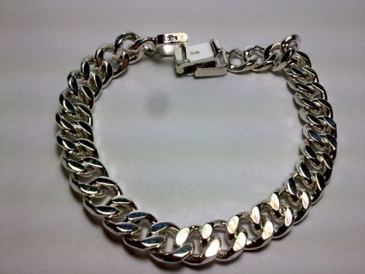 ((((((ขายเลสข้อมือเงิน+แหวนกลเงิน))))) ((((((ขายเลสข้อมือเงิน+แหวนกลเงิน)))))