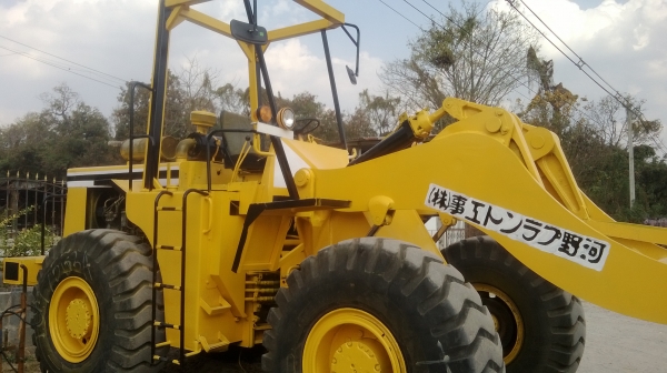 ขายรถตัก TCM 75 N