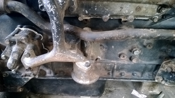 6ล้อดั้มNISSAN UD 180แรง เดิมบาง เครื่องเดิมยกลงฟิตใหม่อย่างดี...