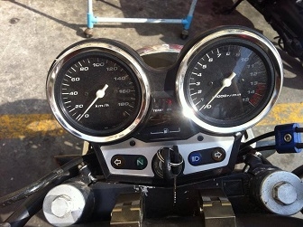 ขายCB400 Tec 1 ทะเบียน กรุงเทพ ภาษีไม่ขาดต่อ ชุดโอนครบ