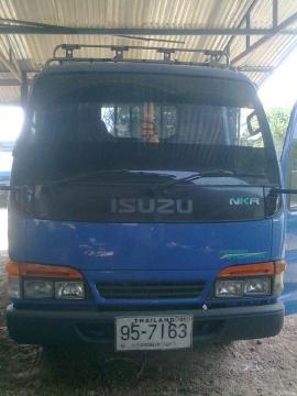 ขาย4ล้อบรรทุกNkrเครื่อง2800 เทอโบ