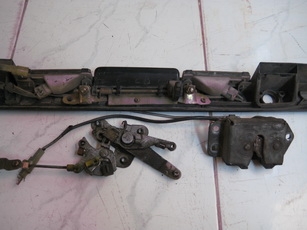 มือเปิดฝาท้ายรถตู้ หัวจรวด มือเปิดฝาท้ายรถตู้ หัวจรวด