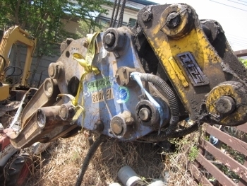 ขายหัวคีบไม้ คีบเหล็ก สำหรับติดรถขุด รถแบคโฮ มือสองจากญี่ปุ่น พร้อมใช้งาน ราคา 48,000 บาท ขายหัวคีบไม้ คีบเหล็ก สำหรับติดรถขุด รถแบคโฮ มือสองจากญี่ปุ่น พร้อมใช้งาน ราคา 48,000 บาท