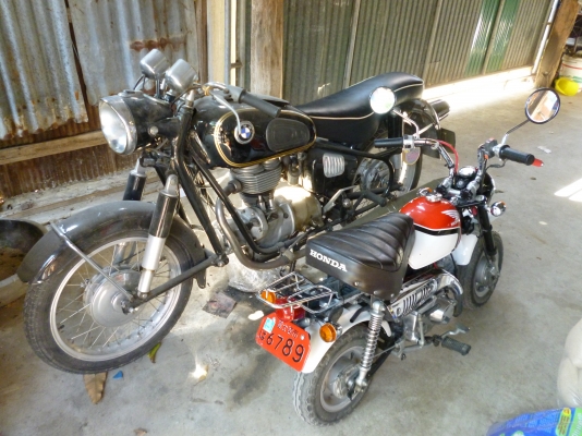 มอเตอร์มอเตอร์ไซค์คลาสสิค BMW R 26 มอเตอร์มอเตอร์ไซค์คลาสสิค BMW R 26
