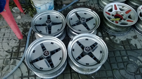 ขายล้อ IMPUL ขอบ13 4รู114ชุดละ6500