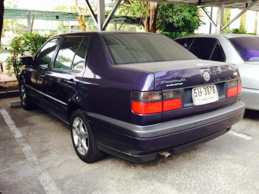 ขาย VOLKSWAGEN - VENTO - CL 1.8 AT