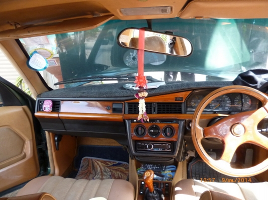 BENZ 190E เกียร์ธรรมดา BENZ 190E เกียร์ธรรมดา