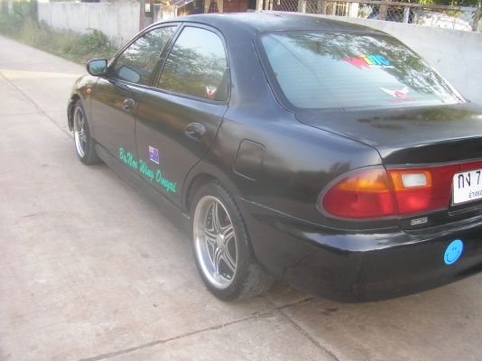 มาสด้า323ซีด้าน ปี38 เกียร์ออโต้ ติดแก็ช แอร์เย็น ภาษีไม่ขาด ดิสเบรก4 ล้อ กระจกไฟฟ้า เช็ลทรันล็อก