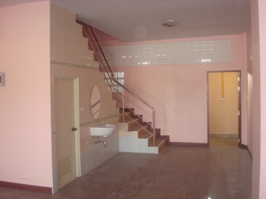 ขายอาคารพาณิชย์ 2ชั้น ทำเลดี ติดถนนใหญ่ ต.ที่วัง อ.ทุ่งสง จ.นครศรีฯ