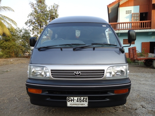 รถตู้  Toyota commuter  หลังคาสูง ช่วงยาว  ขับดี เอกสารพร้อมโอน