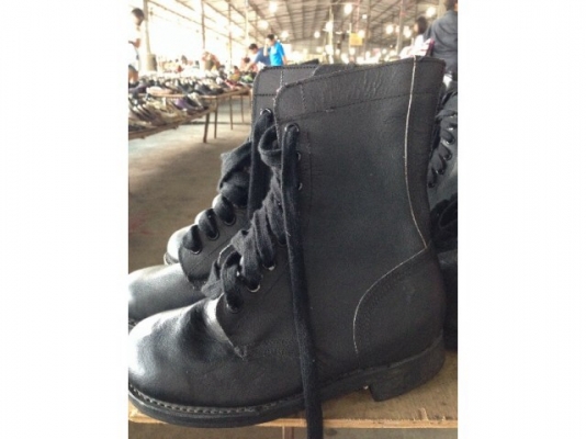 รองเท้าคอมแบต ขายส่ง