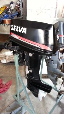 ขายเครื่องเรือ 15 แรงหางสั้น  honda 75 แรง  Suzuki 15 แรง