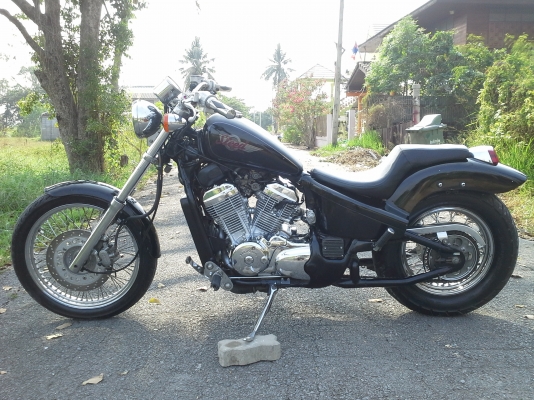 Honda Steed 400cc.สภาพพร้อมใช้ เครื่องดี ขี่สนุกไปเทียวหล่อเลยครับ