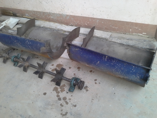 เสร็จแล้วครับพร้อมส่ง ขายปานเจริญ เดิน 12 HTเครื่อง มิตซู+turbo (235 แรง) โซ่ D3 ข้   โรลเลอร์ D3 12 ลูก หน้าเกี่ยว 3 เมตร อุ้มเลด 2.5 ตัน