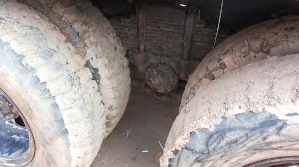 ***ขายแล้วครับขอบคุณ Truck2hand ขาย10ล้อ2เพลาดั๊ม"ไอ้หลง" MITSU FN527M-A 6D16 195HP เกียร์เดิม10สปีด เบรคใหญ่ สาแหรกตรง เครื่องดีแรงแน่นดี ช่วงล่างคัสซีดีไม่ปะไม่ดาม กระบะดั๊มข้างเนียมสภาพดี สีสันโอเค หัวดีภายในคอนโซลดี พ.พาวเวอร์ แอร์  ยางดี10เ