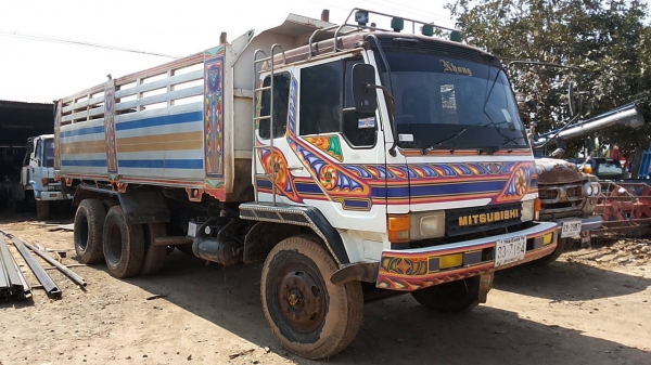 ***ขายแล้วครับขอบคุณ Truck2hand ขาย10ล้อ2เพลาดั๊ม"ไอ้หลง" MITSU FN527M-A 6D16 195HP เกียร์เดิม10สปีด เบรคใหญ่ สาแหรกตรง เครื่องดีแรงแน่นดี ช่วงล่างคัสซีดีไม่ปะไม่ดาม กระบะดั๊มข้างเนียมสภาพดี สีสันโอเค หัวดีภายในคอนโซลดี พ.พาวเวอร์ แอร์  ยางดี10เ