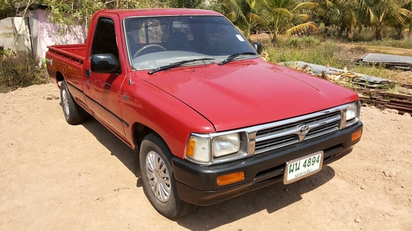 **85,000 บ.ต่อรอง**ขายไมตี้ตอนเดียว ปี35/92 วางเครื่องฮีโร่ (ลงเล่ม) เครื่องดีแน่น ช่วงล่างดีแน่น รถเคลียร์สีแล้ว ภายในเก๋งดี คอนโซลดี พ.ธรรมดา ยางดี4เส้น พร้อมใช้งาน ทะเบียนเต็ม เอกสารครบ ราคาต่อรองได้เด้อ พี่น้องครับ