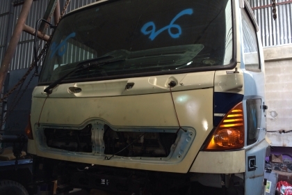 ขายหัวHino Mega นำเข้าจากญี่ปุ่นพร้อมเครื่อง Jo8c ตัดมาพร้อมคัซซี