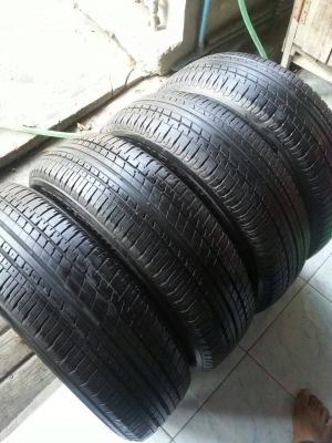 ขายยาง BRIDGESTONE TURANZA ER370 175-65-15 ปลายปี10 ดอกสวยๆ ชุดละ 1,900 บาท