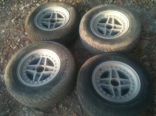 แม็ก cross ขอบ 13 กว้าง 6 นิ้ว 4 รู 114 พร้อมยาง 4,500 บาท